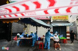 TP.HCM phong tỏa 5 công ty vì ca mắc Covid-19