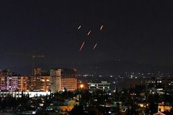 Israel quăng đòn tấn công trong đêm, Syria vội kích hoạt phản ứng vẫn không 'né' được tử vong