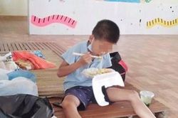Mượn sách thư viện, 31 học sinh ở Hà Tĩnh trở thành F1