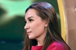 Phi Nhung: Cuộc sống của tôi rất quang minh