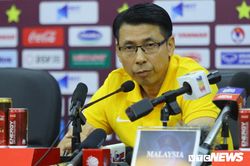 HLV Malaysia ám ảnh thua tuyển Việt Nam, lo Park Hang Seo chơi tâm lý chiến