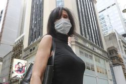 Người Hong Kong chấn thương tâm lý hậu cách ly 21 ngày