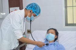 Cứu sống mẹ con sản phụ 28 tuổi tiền sản giật nặng, xuất huyết não