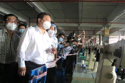 Phải truy vết hết F1 của ca dương tính tại Công ty TNHH PouYuen Việt Nam