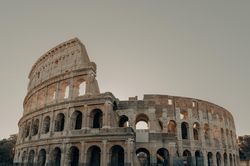 Thăm thành phố diễn ra trận khai mạc Euro 2020