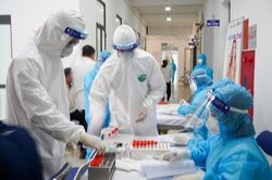 Hà Nội thêm 4 ca Covid-19 liên quan đến chợ Cửa hàng mới, thị trấn Đông Anh