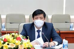 Nguồn vắc-xin về Việt Nam rất chậm