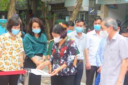 Lãnh đạo Thành ủy Hà Nội kiểm tra công tác phòng dịch, chuẩn bị kỳ thi vào lớp 10