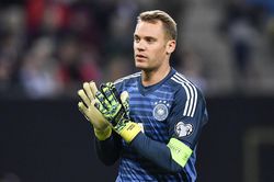 EURO 2020: 'Người gác đền' và những cuộc chiến trong khung thành