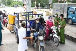 Tiền Giang thực hiện giãn cách xã hội từ 0 giờ ngày 12/6