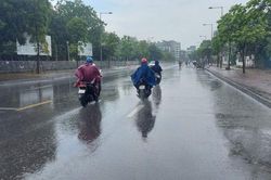 Vùng áp thấp có thể mạnh lên thành bão