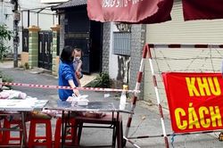 Siêu thị lưu động 0 đồng tiếp phẩm khu dân cư giãn cách mùa dịch COVID-19