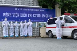 Hai cơ sở y tế 'chia lửa' cho Bệnh viện Bệnh Nhiệt đới TP.HCM