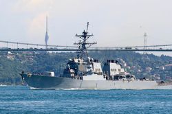 Sắp họp NATO, Mỹ có động thái mới ở Biển Đen, nhắm vào Nga?