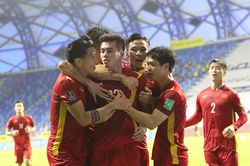Video bàn thắng Việt Nam 2-1 Malaysia