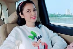 Đời thường trẻ trung tuổi 49 của diễn viên Việt Trinh