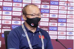 HLV Park Hang Seo bị cấm chỉ đạo trận Việt Nam vs UAE