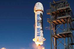 Chi gần 30 triệu USD để bay vào vũ trụ cùng Jeff Bezos