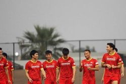 Quang Hải sẵn sàng cho trận đấu với UAE