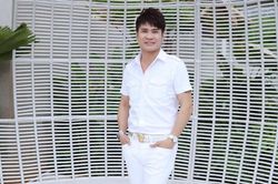 Lương Gia Huy bênh vực vợ chồng Thủy Tiên, chê dân trí thấp