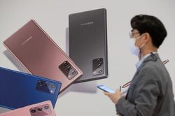 Samsung phủ nhận tin đồn dừng sản xuất smartphone vì thiếu chip