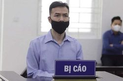 Cựu nhân viên ngân hàng dùng 'thẻ ngành' đưa bị hại vào bẫy