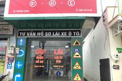 Không có giấy phép vẫn đào tạo lái xe ô tô