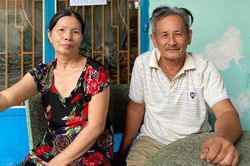 Chủ trọ ở TP.HCM giảm nửa tiền nhà, tặng quà cho dân lao động
