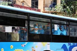 Hà Nội đón 286 công dân từ Bắc Giang trở về