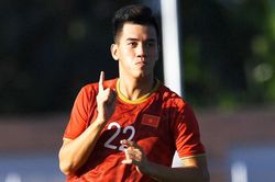 Loạt biệt danh hài hước đồng đội đặt cho Tiến Linh