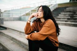 Đủ cách quấy rối, bạo hành của chồng cũ