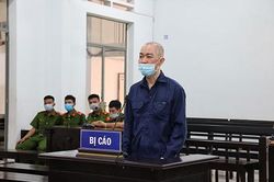 Hứa hẹn giúp thoát cách ly y tế để chiếm đoạt tiền