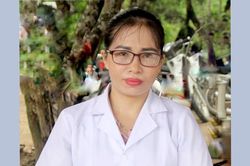 'Hết dịch mẹ sẽ về'