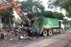 Hà Nội yêu cầu đảm bảo quyền lợi cho hơn 200 công nhân môi trường bị nợ lương