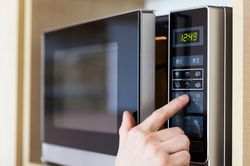 Công nghệ của lò vi sóng không chỉ được dùng để nấu ăn