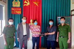 Lâm Đồng: Nhặt được số tiền lớn trả lại cho người đánh rơi