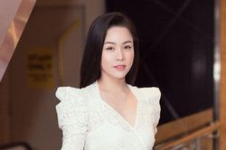 Nhật Kim Anh lên tiếng xin lỗi về loạt hình ảnh đưa mẹ đi chữa bệnh chỗ ông Võ Hoàng Yên