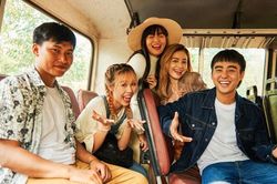 Fan tiếc nuối với cái kết 'chưa có hậu' của Khánh Vân & 'chú Ngạn pha ke' trong MV Dương Hoàng Yến