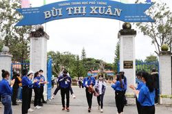 Tuổi trẻ Đại học Đà Lạt học tập và làm theo lời Bác
