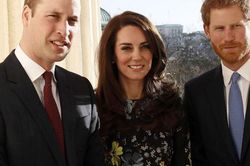 Thái độ của Công nương Kate trước pha bôi nhọ của nhà Meghan Markle và Hoàng tử Harry