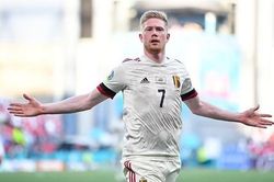 De Bruyne chứng minh đẳng cấp, Bỉ ngược dòng hạ Đan Mạch