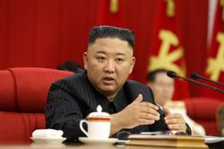 Ông Kim Jong Un: Cần chuẩn bị cho cả đối thoại và đối đầu với Mỹ