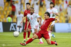 'Tuyển Việt Nam cần làm mới, nên tạo cơ hội để Minh Vương đá chính từ đầu'
