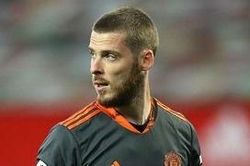 Chuyển nhượng cầu thủ Man Utd: Cần thêm 4 tân binh, hoàn tất ký Sancho; khả năng De Gea đi; quyết đưa Varane về Old Trafford