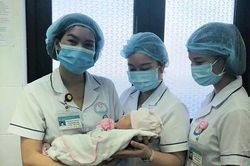Mẹ tai nạn chấn thương sọ não ở tuần thai 37, bé sơ sinh sống sót thần kỳ