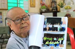 Đóa bạch liên trong chùa