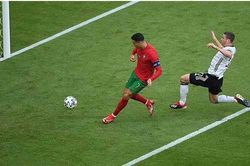 Ronaldo san bằng kỷ lục bàn thắng ở World Cup và EURO của Klose
