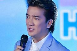 Đàm Vĩnh Hưng phân trần vụ dùng 140 triệu tiền cứu trợ vùng lũ để xây chùa, dân mạng chỉ trích 'tự tiện'
