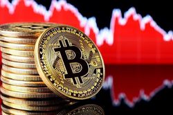 Bitcoin tụt về đáy sâu, đường trượt dốc chưa có điểm dừng
