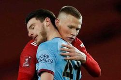 'Man United khỏi cần mua Rice vì McTominay còn hay hơn'